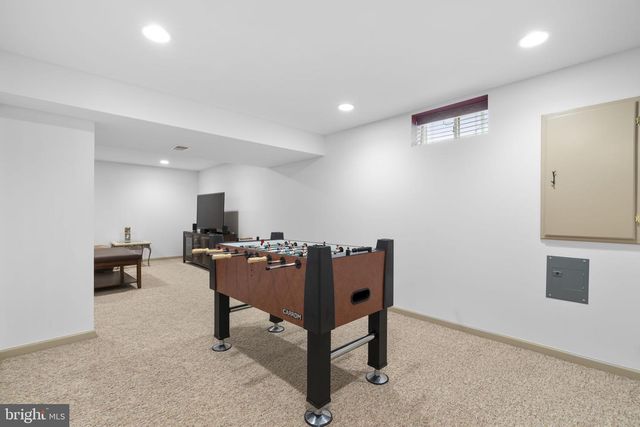 5904 CLEAR RIDGE RD, Elkridge, MD 21075