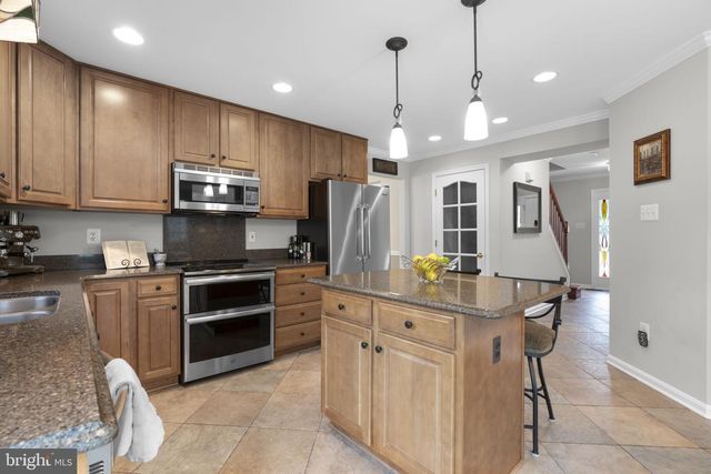 5904 CLEAR RIDGE RD, Elkridge, MD 21075