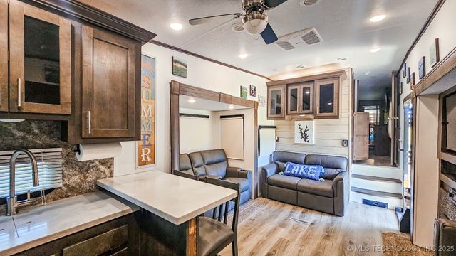 420201 E 1147 Road, Checotah, OK 74426