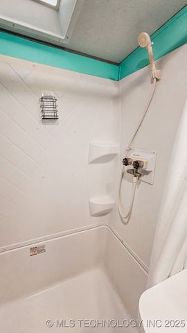 420201 E 1147 Road, Checotah, OK 74426