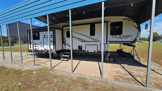 420201 E 1147 Road, Checotah, OK 74426