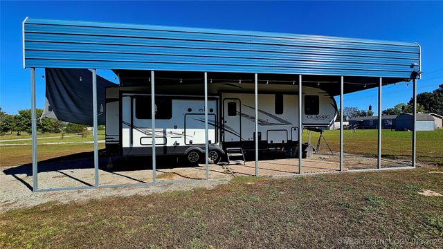 420201 E 1147 Road, Checotah, OK 74426