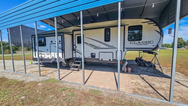 420201 E 1147 Road, Checotah, OK 74426