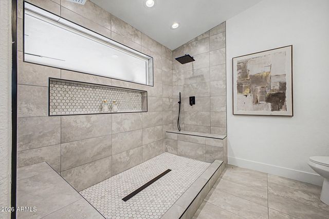 6425 W Irma Lane, Glendale, AZ 85308