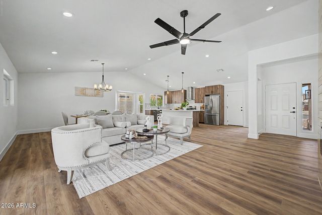6425 W Irma Lane, Glendale, AZ 85308