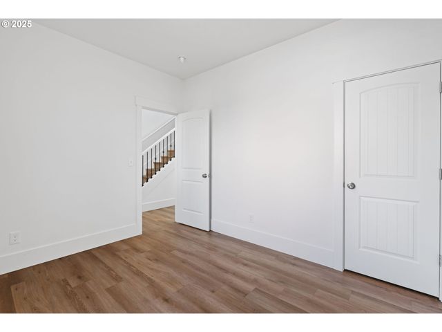 11122 Se MELANIA Ct, Portland, OR 97266