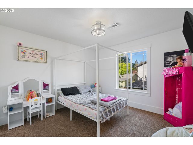 11122 Se MELANIA Ct, Portland, OR 97266