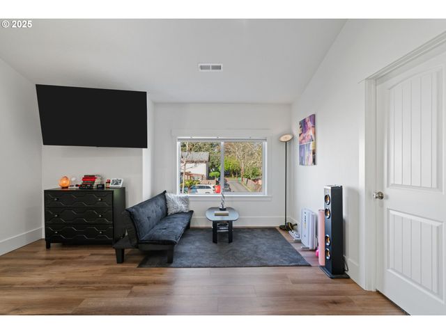 11122 Se MELANIA Ct, Portland, OR 97266
