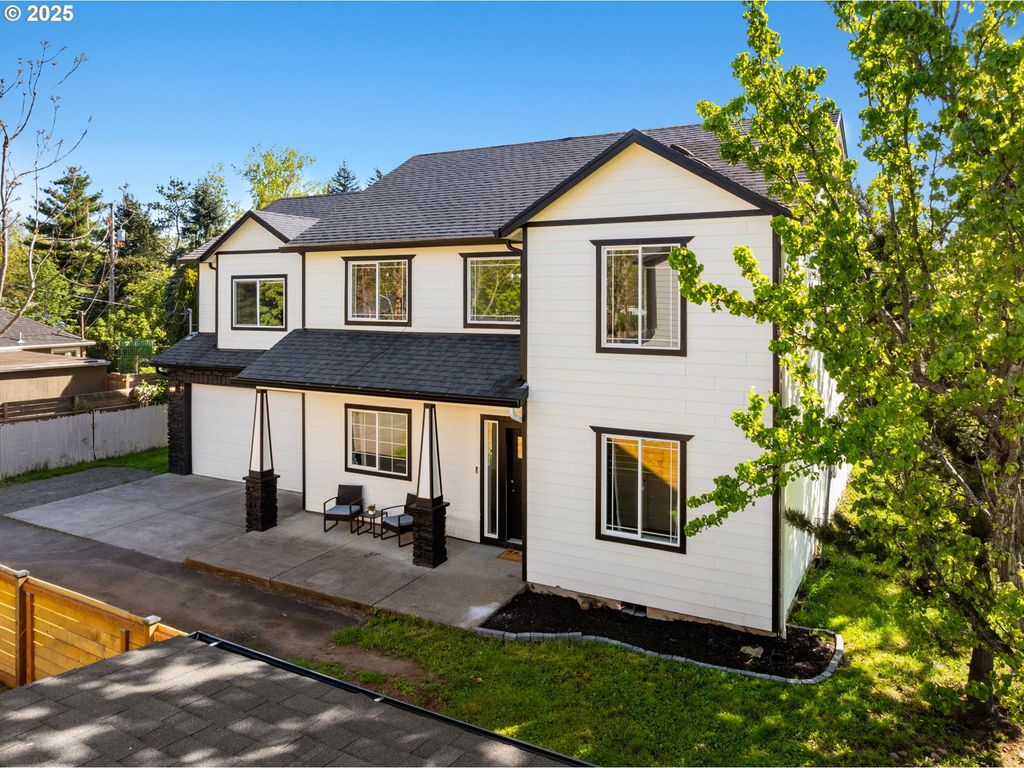 11122 Se MELANIA Ct, Portland, OR 97266