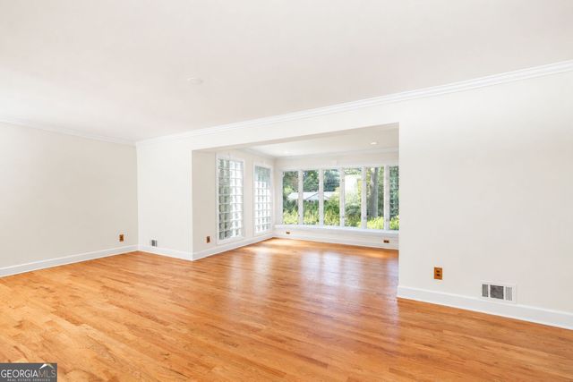 3267 Ivanhoe Drive, Atlanta, GA 30327