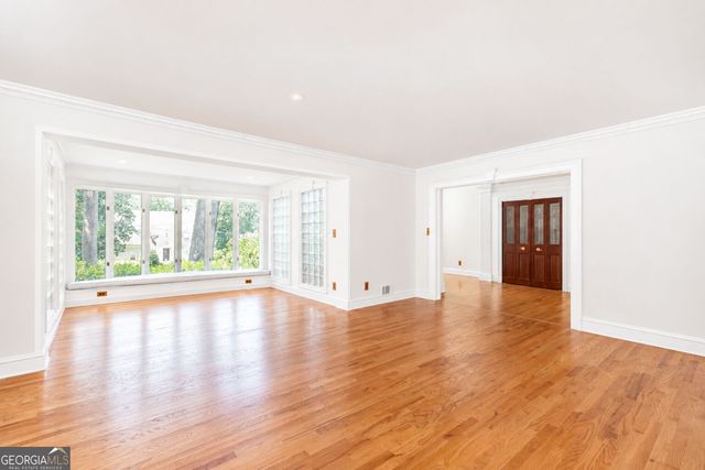 3267 Ivanhoe Drive, Atlanta, GA 30327