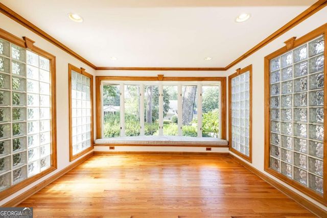 3267 Ivanhoe Drive, Atlanta, GA 30327