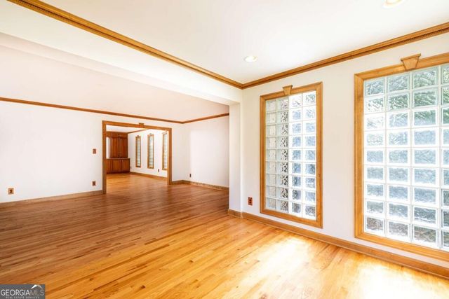 3267 Ivanhoe Drive, Atlanta, GA 30327