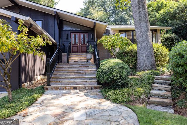 3267 Ivanhoe Drive, Atlanta, GA 30327