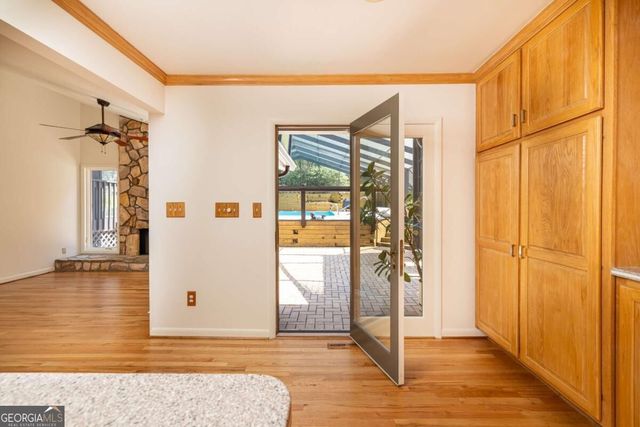 3267 Ivanhoe Drive, Atlanta, GA 30327