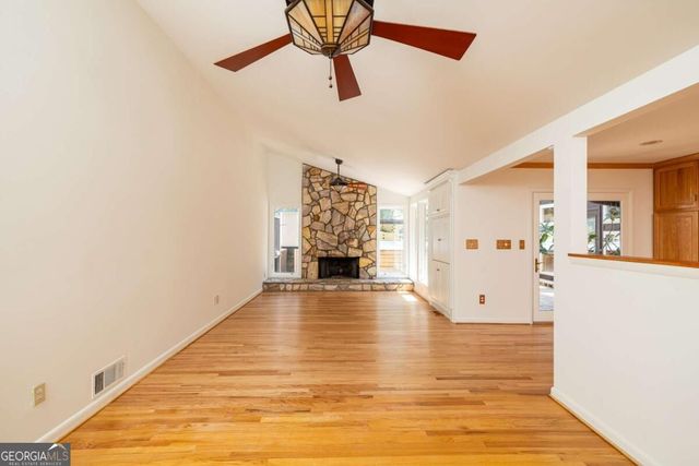 3267 Ivanhoe Drive, Atlanta, GA 30327