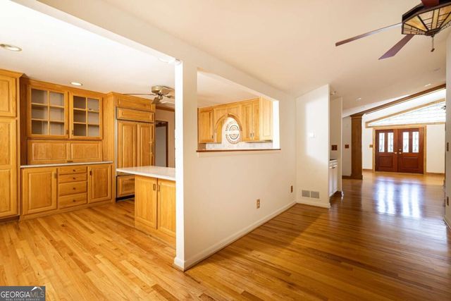 3267 Ivanhoe Drive, Atlanta, GA 30327
