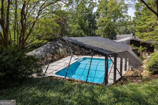 3267 Ivanhoe Drive, Atlanta, GA 30327