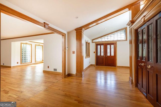 3267 Ivanhoe Drive, Atlanta, GA 30327