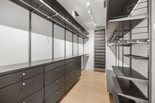 2323 W Main Street 506, Houston, TX 77098