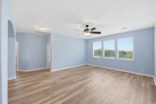 9116 Perdernales Rio, Helotes, TX 78023
