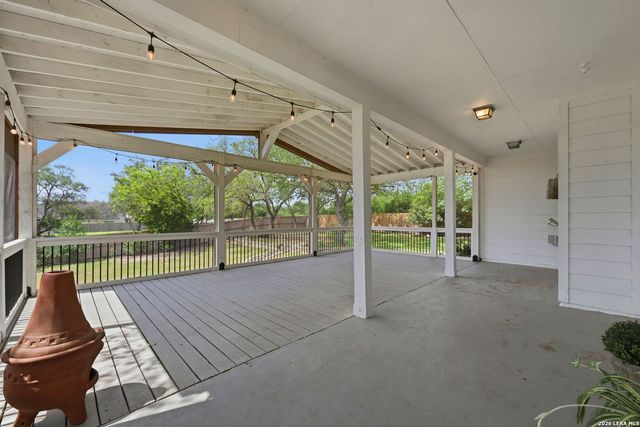 9116 Perdernales Rio, Helotes, TX 78023