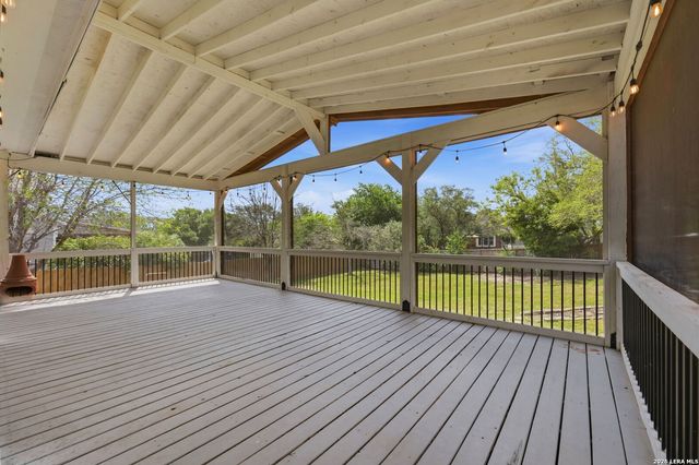 9116 Perdernales Rio, Helotes, TX 78023