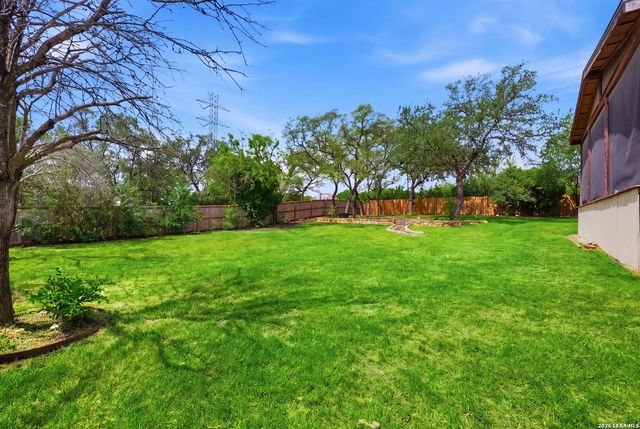 9116 Perdernales Rio, Helotes, TX 78023