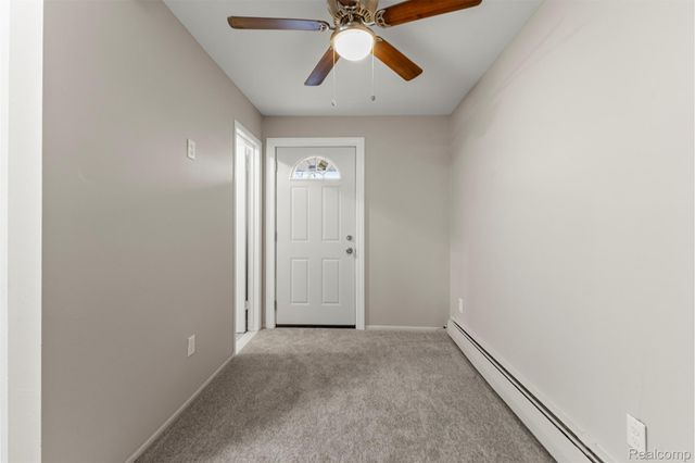 26305 W 7 Mile Road 101, Redford Charter Township, MI 48240