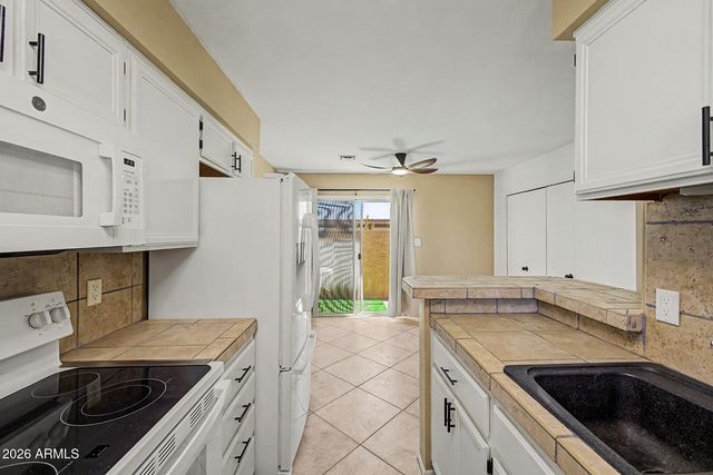 20420 N 6TH Drive 1, Phoenix, AZ 85027