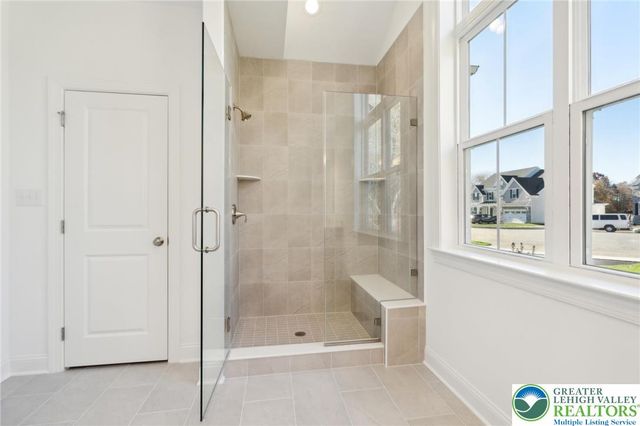 5397 Red Oak Drive, Upper Saucon Twp, PA 18036