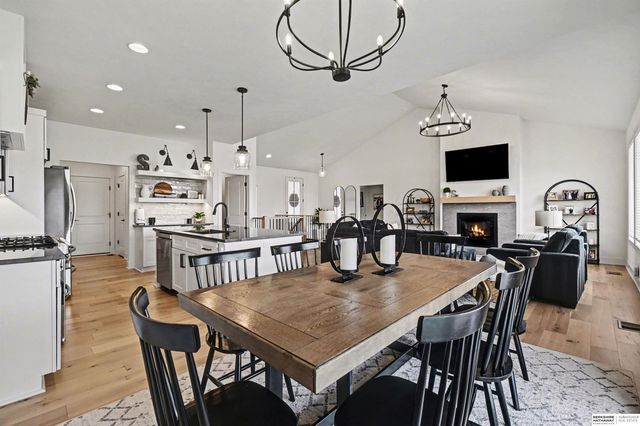 3949 S 207th Street, Elkhorn, NE 68022