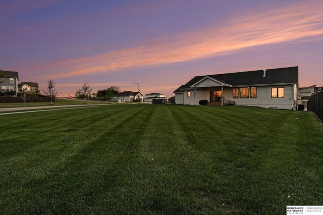 3949 S 207th Street, Elkhorn, NE 68022