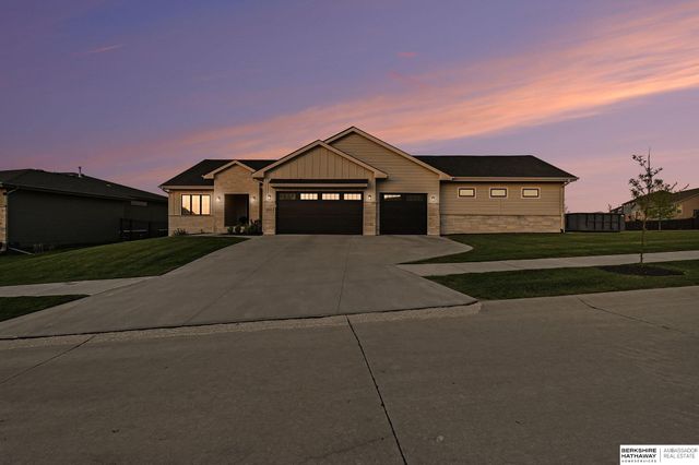 3949 S 207th Street, Elkhorn, NE 68022
