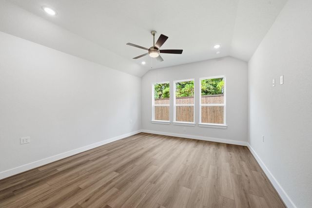 10026 Larkin Cove, Willis, TX 77318