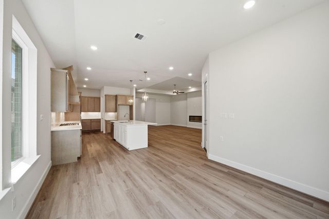 10026 Larkin Cove, Willis, TX 77318