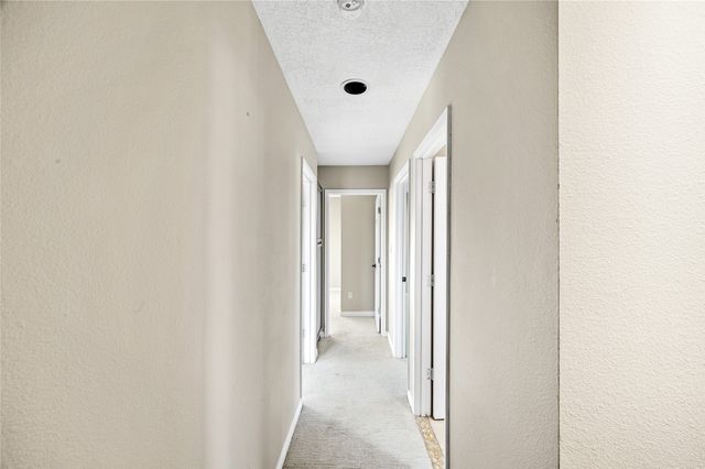 4040 painted pony Circle, Santa Fe, NM 87507