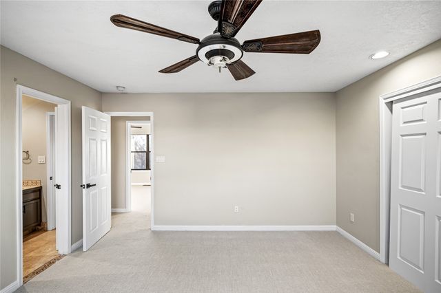 4040 painted pony Circle, Santa Fe, NM 87507