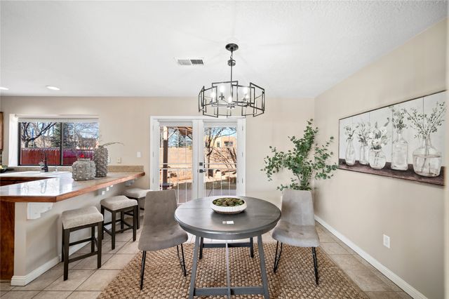 4040 painted pony Circle, Santa Fe, NM 87507
