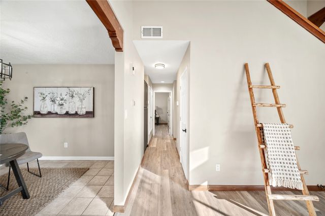 4040 painted pony Circle, Santa Fe, NM 87507