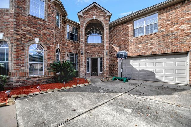 19315 Country Village Drive, Spring, TX 77388