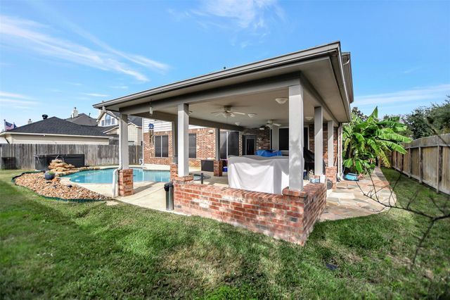 19315 Country Village Drive, Spring, TX 77388