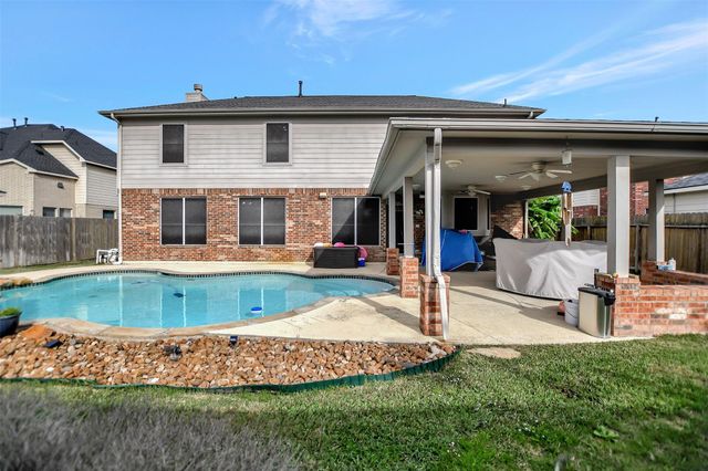 19315 Country Village Drive, Spring, TX 77388