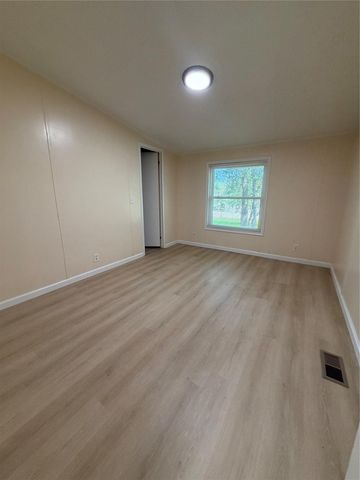 175 Scarlet Oaks DR, Dale, TX 78616