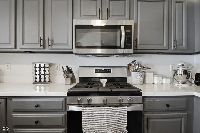 7144 Sunset Point Drive, Indianapolis, IN 46259