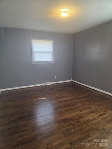 38 Morningside Lane, Wadesboro, NC 28170