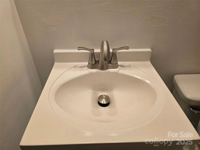 38 Morningside Lane, Wadesboro, NC 28170