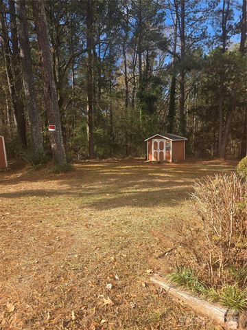 38 Morningside Lane, Wadesboro, NC 28170