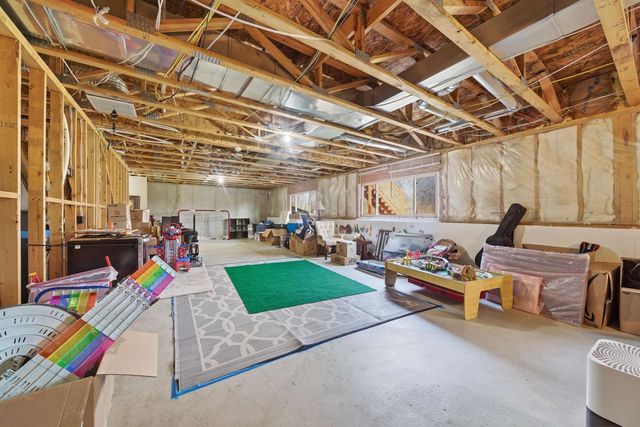 4844 N Steeds Crossing Cir, Park City, KS 67219