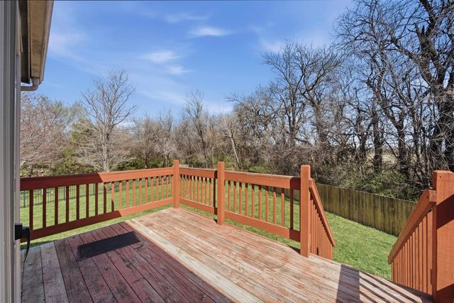 4844 N Steeds Crossing Cir, Park City, KS 67219